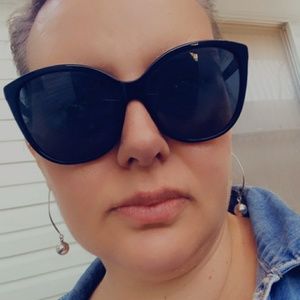 Meet your Posher, Kylie